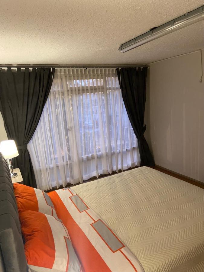 Blue House La Floresta キト エクステリア 写真
