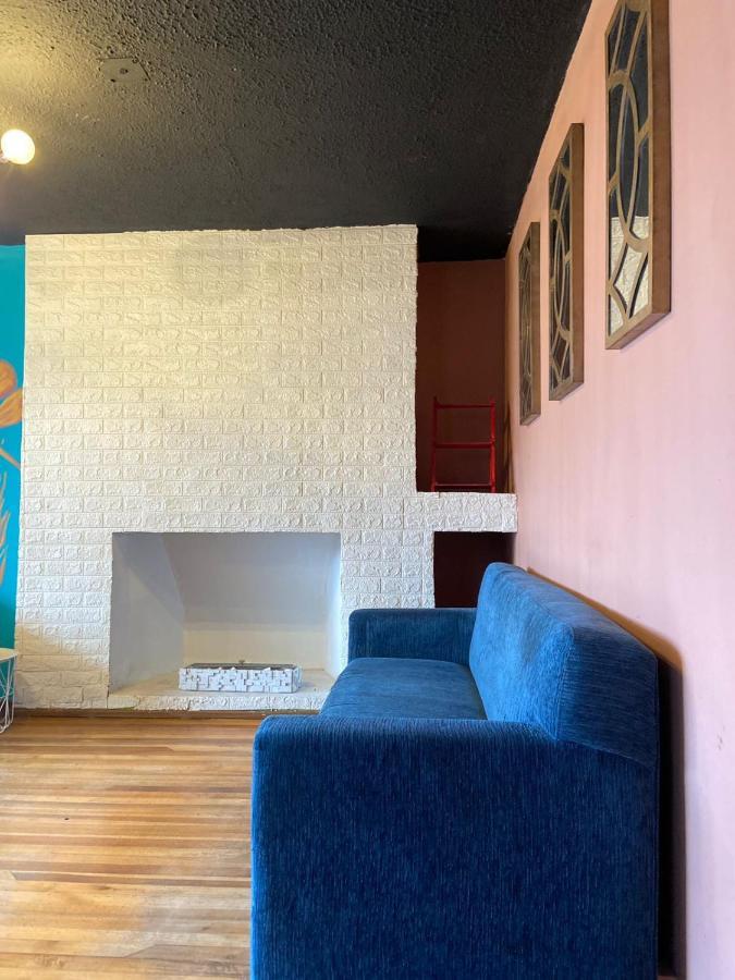 Blue House La Floresta キト エクステリア 写真